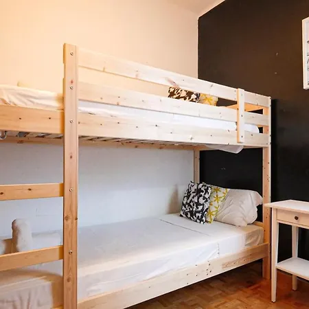 Bed&bcn Sant Andreu Apartment *