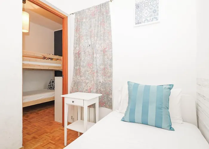 Bed&bcn Sant Andreu *